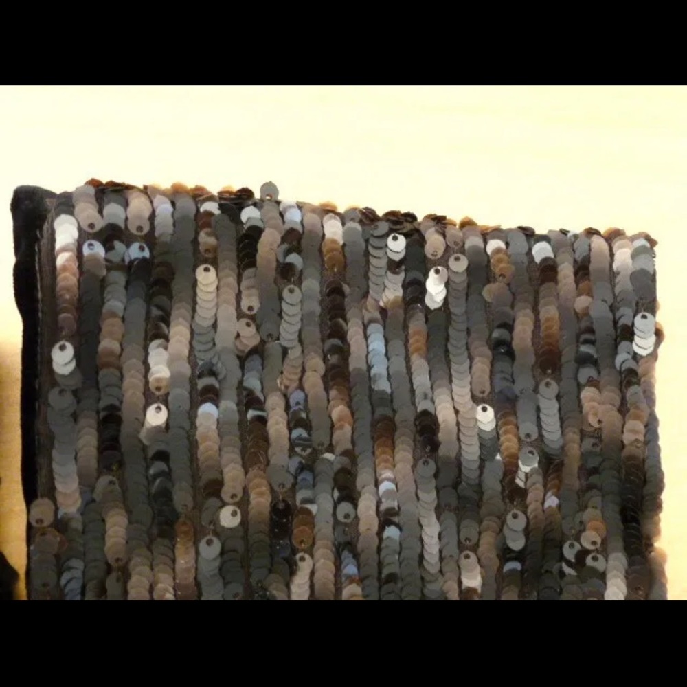 Sequin scarf - Picture 4 of 4